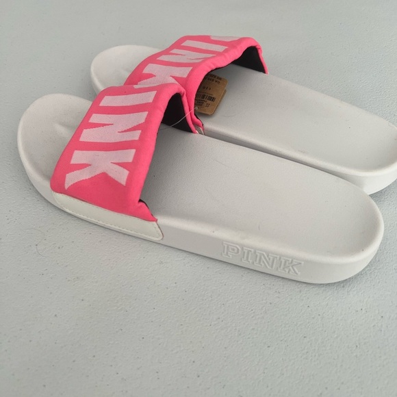 NWT Women's Hot Pink VICTORIA'S
SECRET PINK Seamless Slides Sandals
Shoes Sz L - Picture 3 of 6
